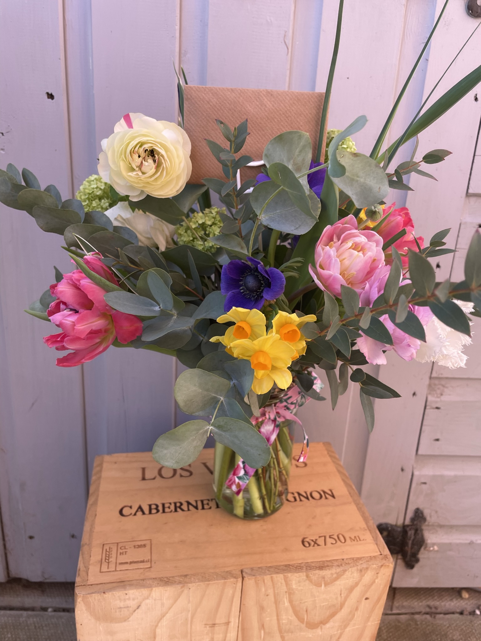 82D9E189-BE4C-4F33-A2BC-F472846695BC